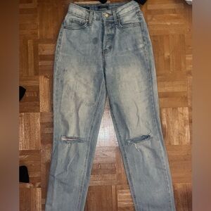 Hugh wasted jeans!